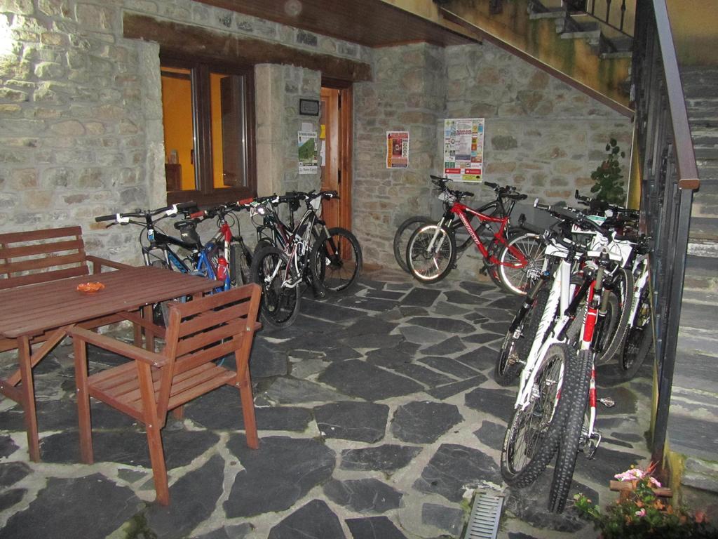 Tia Maria Bed and Breakfast Cerredo Eksteriør billede